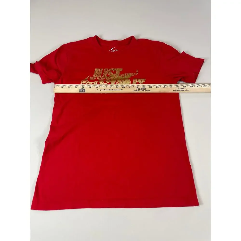 Nike Size S Red Tee Gold Logo “Just Do It” Athleisure